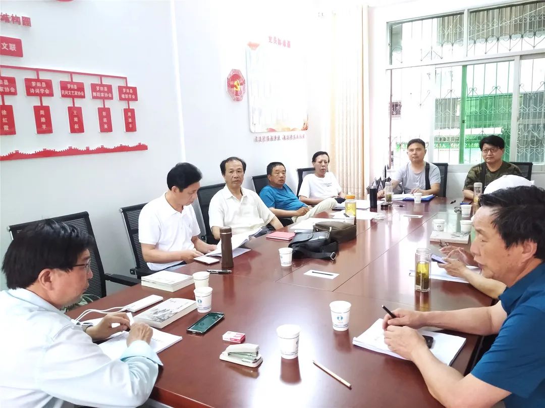 关桥的诗歌_关于桥的诗词歌赋_有关桥的诗歌