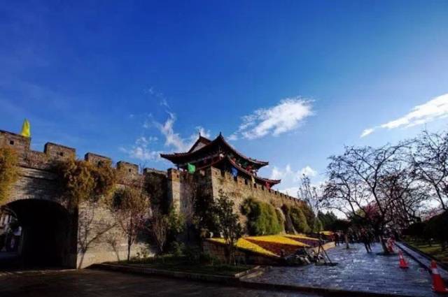 勐读音_勐怎么读_勐读什么