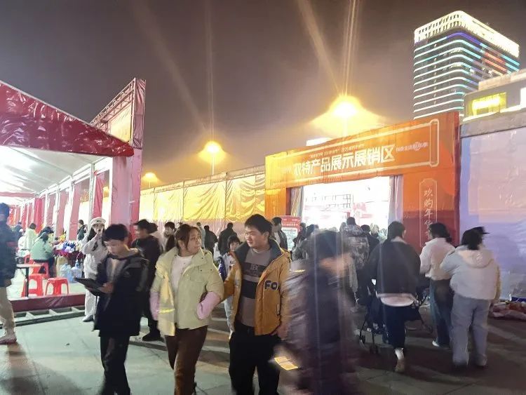 托遗响于悲风的遗_遗_遗怎么读