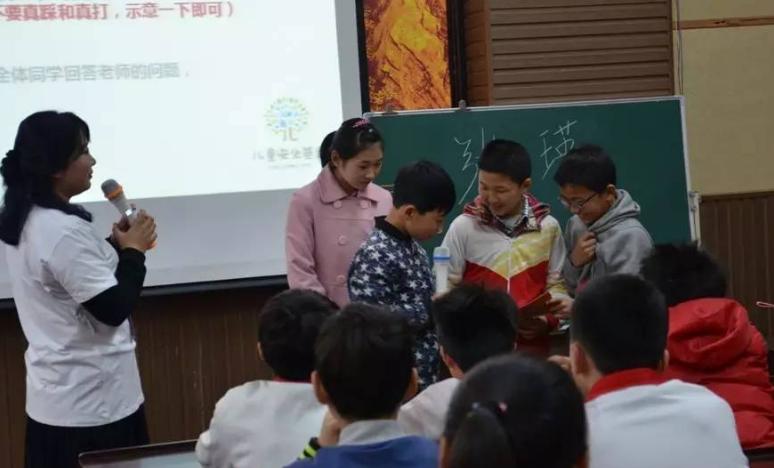 慕的组词是什么啊_慕字的组词_慕字有什么组词