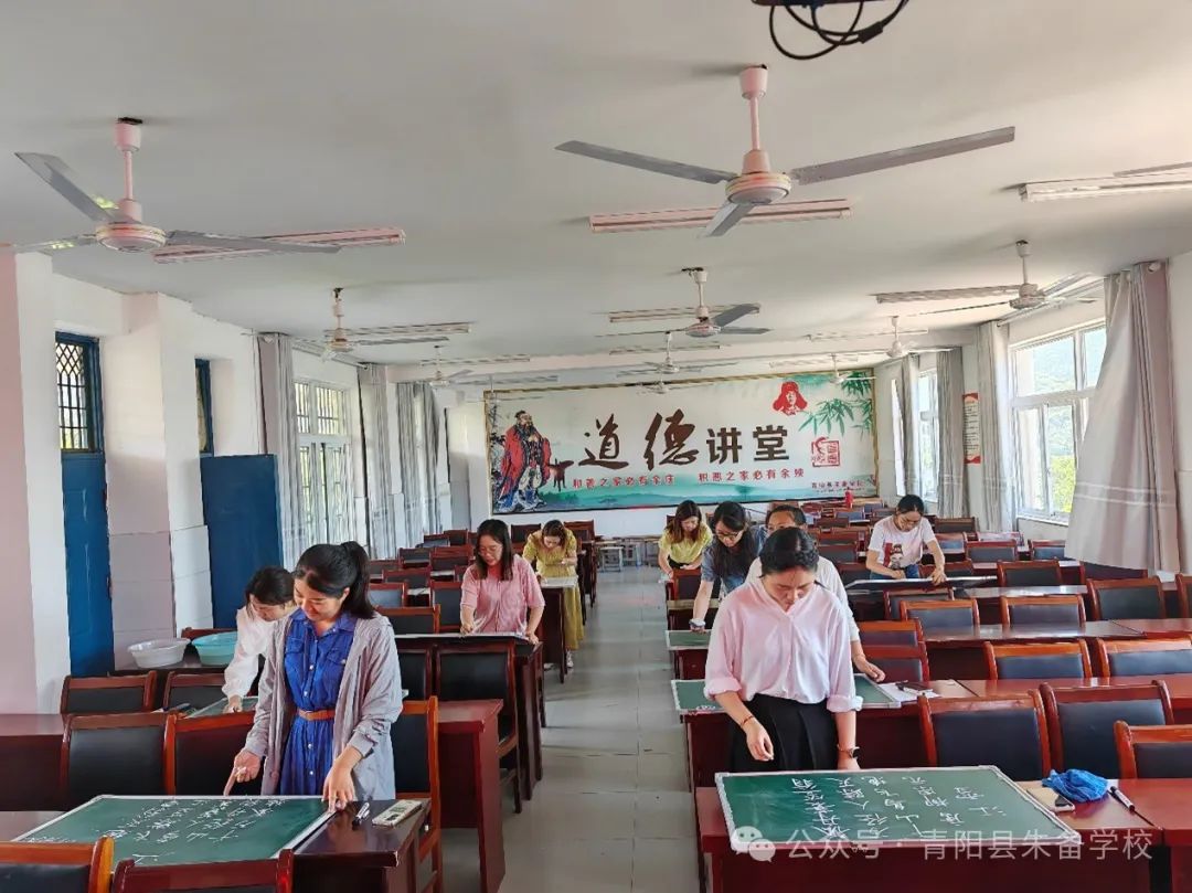 一竖一撇怎么写_一竖一撇读啥_一撇一竖一点打一字