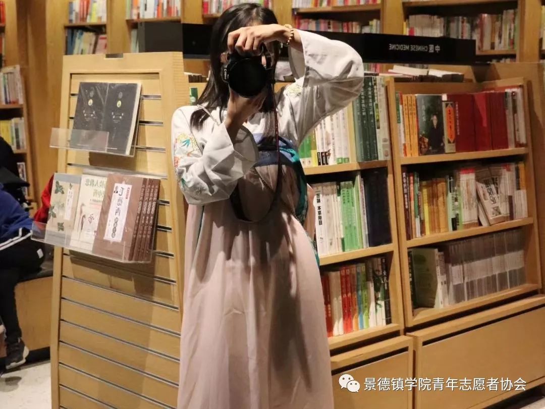 岁月如流的意思和造句_岁月如流的意思_岁月如流下联