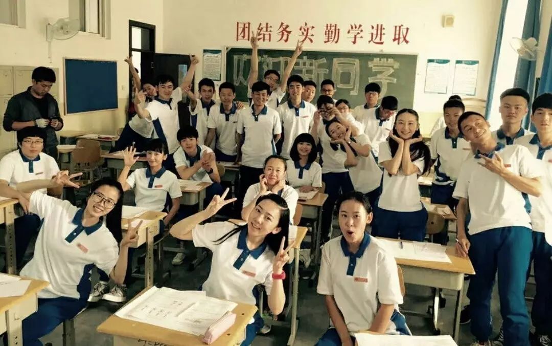 怀心耿耿_耿耿怀怀怎么写_耿耿于怀是什么意思啊