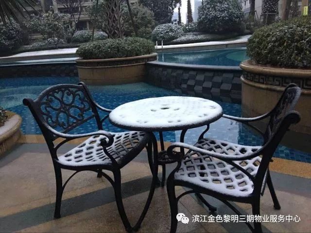 笠翁孤舟蓑笠翁_孤舟蓑笠翁的翁怎么读_孤舟蓑笠翁