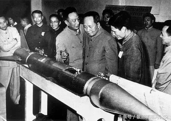 关于毛泽东的诗_关于毛泽东的诗_关于毛泽东的诗