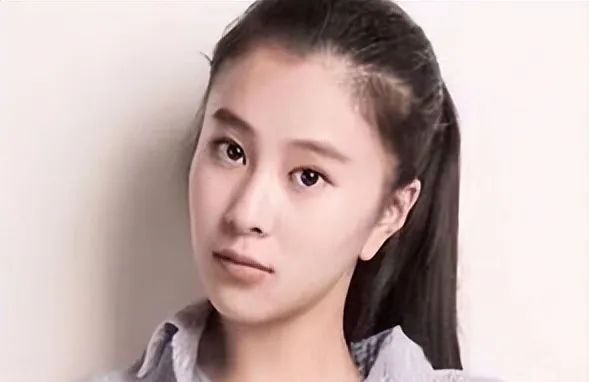 意思亭亭玉立是成语吗_亭亭玉立是什么意思_的意思亭亭玉立
