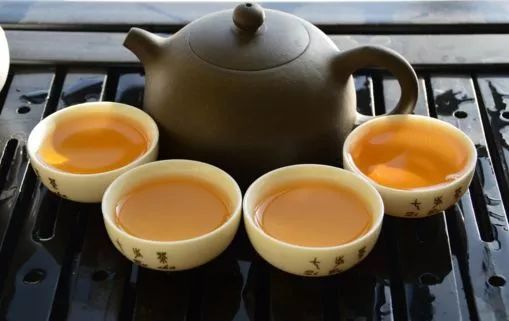 气势汹汹的意思_气势意思汹汹什么意思_气势汹汹的意义和用法