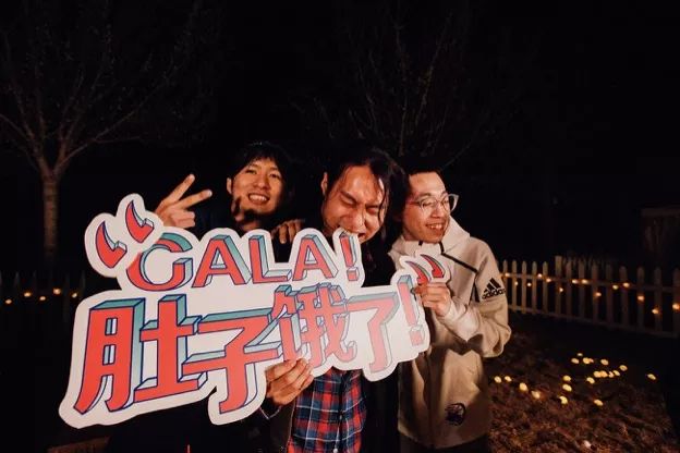歌迷_歌迷之城_歌迷的英文