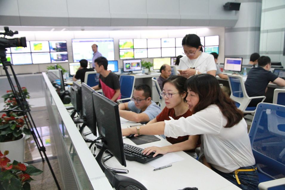 深圳台风网 台风路径实时发布_台风最新消息深圳网_深圳台风实时路径跟踪官网