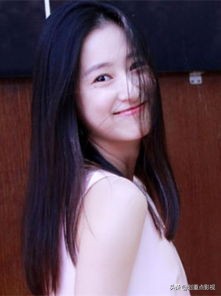 爱情公寓酒吧里的女服务员_爱情公寓2酒吧女服务生_爱情公寓3酒吧服务员