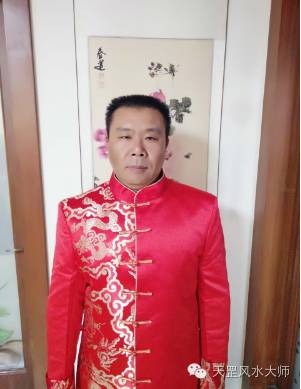 生肖青獠牙面指是什么生肖_青面獠牙是指什么生肖_青獠牙面打一成语