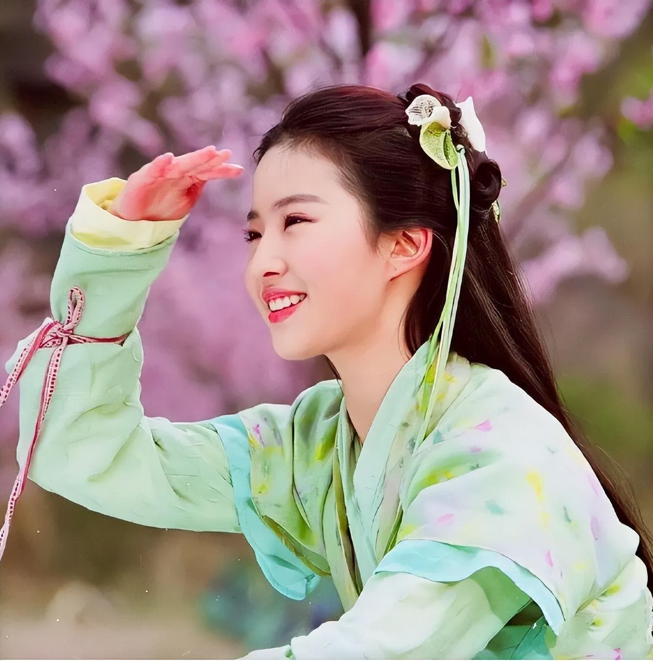 情人出现在梦里_从前梦里的情人_从前梦中的情人