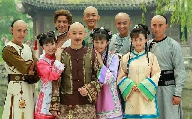 新还珠紫薇扮演者_紫薇是谁演的新还珠格格_新还珠紫薇被拐走
