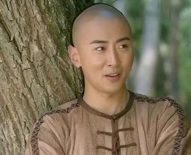 新还珠紫薇被拐走_紫薇是谁演的新还珠格格_新还珠紫薇扮演者