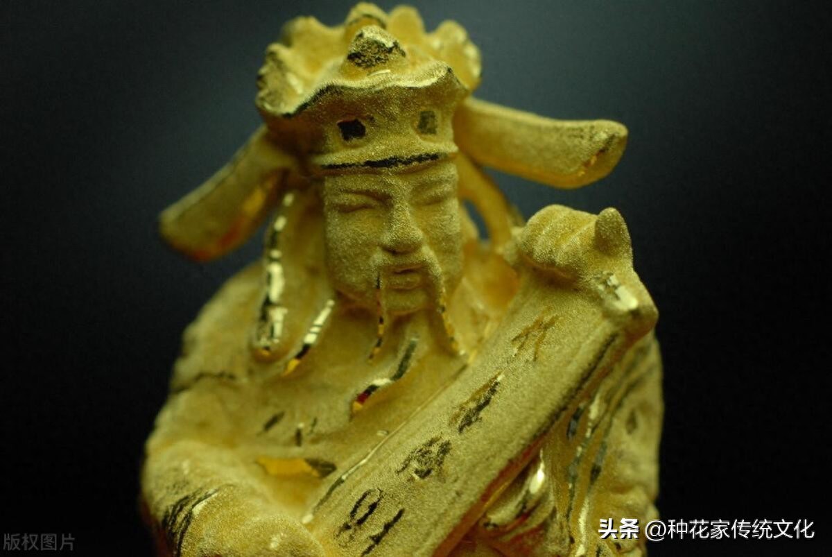 财神今天方位时辰_今天财神在哪个方位_今天财神朝向