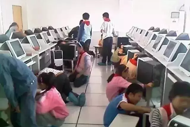 走出去游戏结局攻略_全世界只有不到4000人可以走出去的游戏_走出去游戏官网