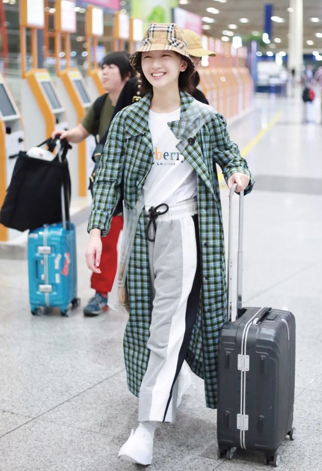破天私服_破天辅助_破天手游官网