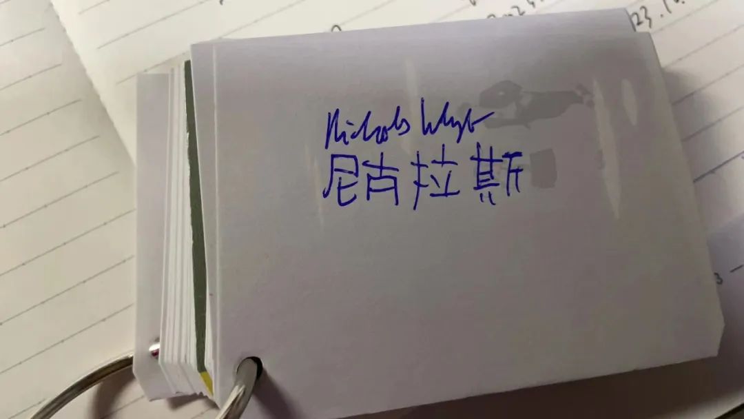 天才笨笨碰桌游diy_天才笨笨碰在线游戏_天才碰碰笨的游戏规则