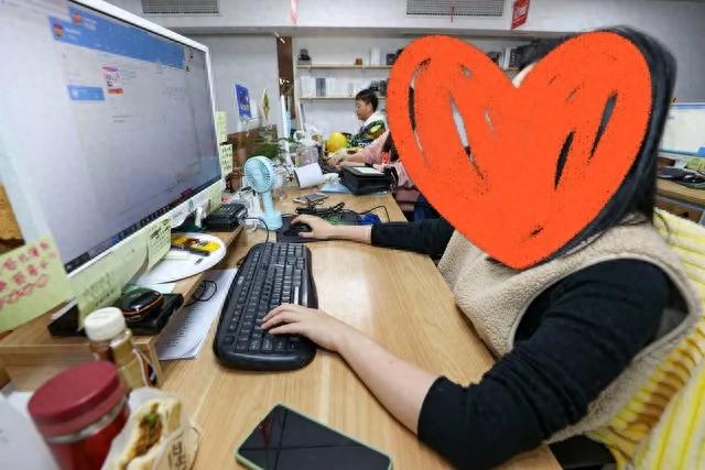 三重缓冲_缓冲罐_缓冲床