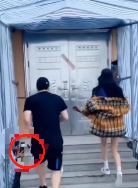 玛雅网走光偷拍_走光网杨晨晨_走光网