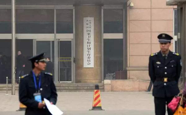 三年高清电影免费观看安全吗_三级网站模板英语怎么说_三级网址