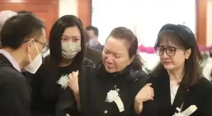 233乐国_233乐园正版_{2}