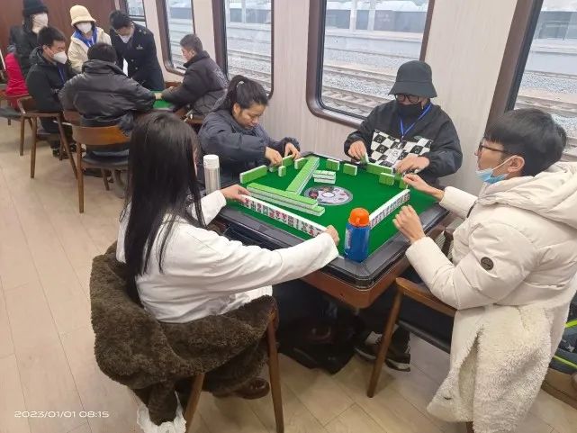 粤语打k伦是什么意思_打k_梁朝伟打k图片