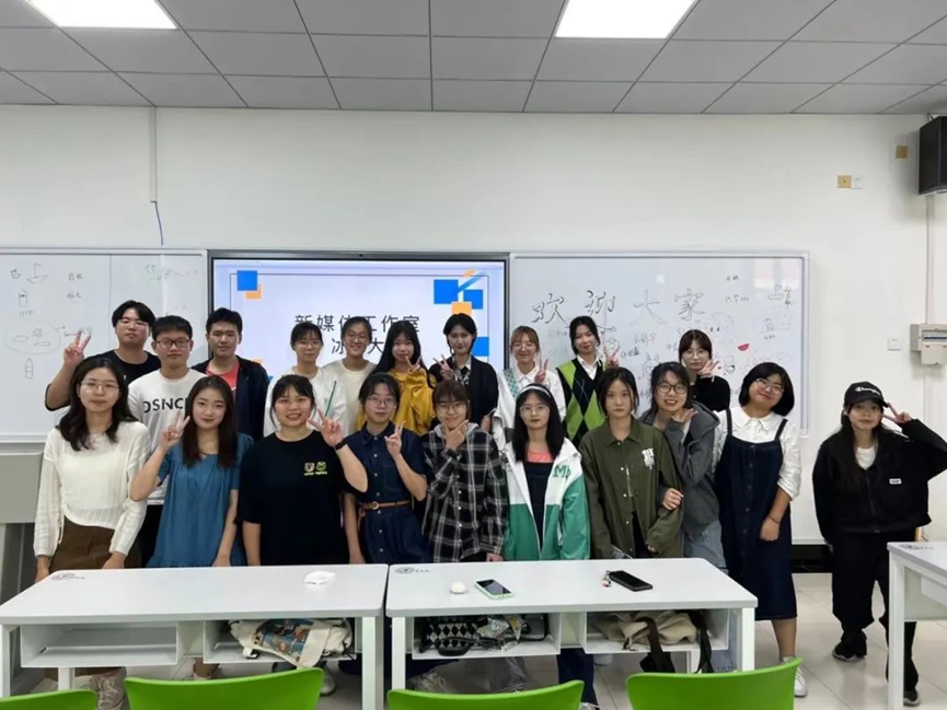 下载红色家园_红色家园征文_杭电红色家园