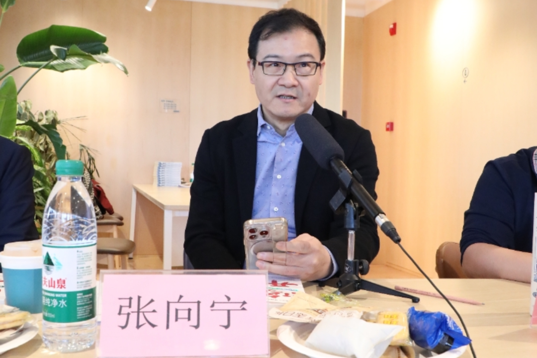 张向宁2.JPG