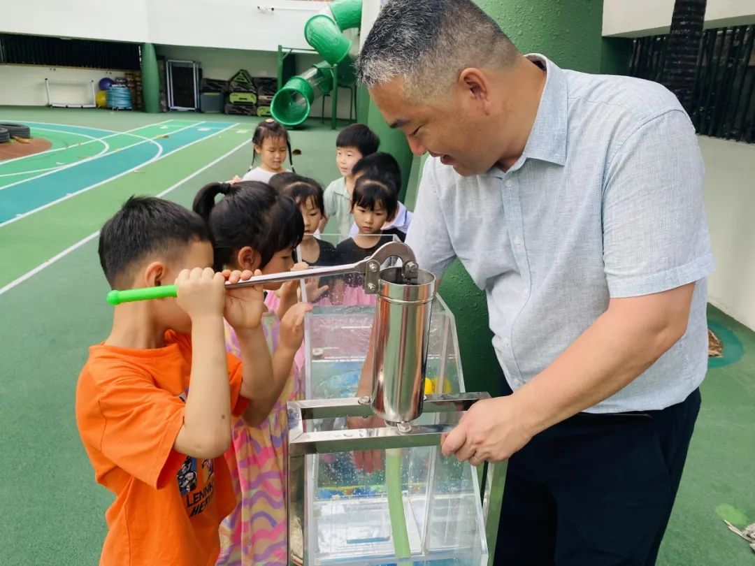阴天气球_阴天气球简介_阴天气球乔任梁