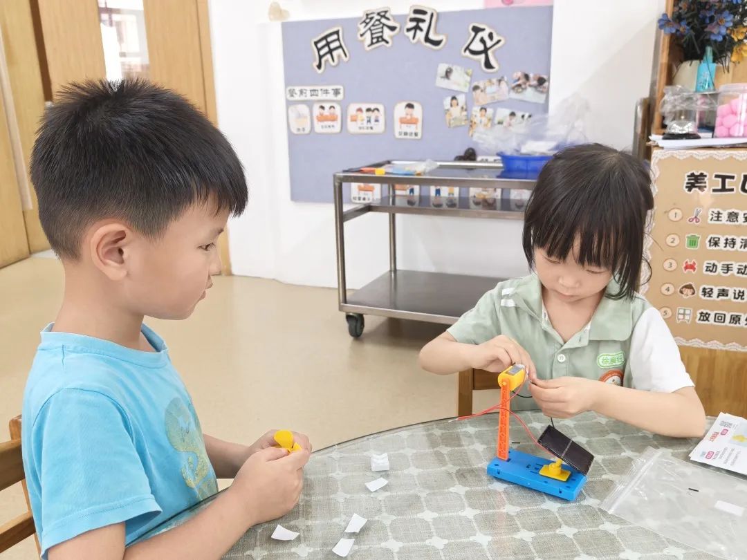 阴天气球乔任梁_阴天气球_阴天气球简介