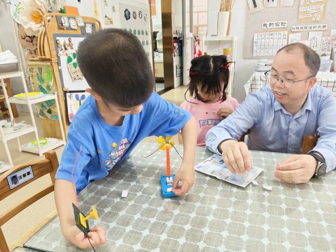 阴天气球乔任梁_阴天气球_阴天气球简介