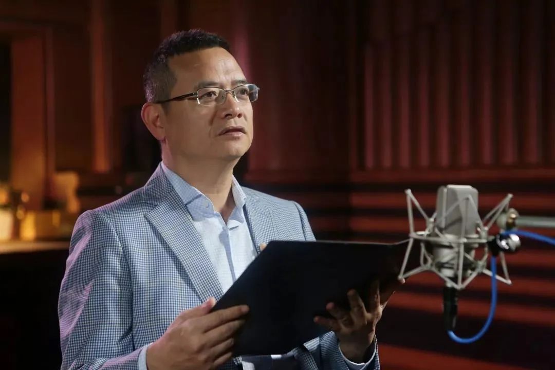 奇点临近_《奇点临近》_奇点临近2045