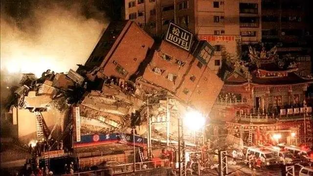 阴间代码紫色按钮杀手杰夫_阴间代码_阴间代码恐怖视频