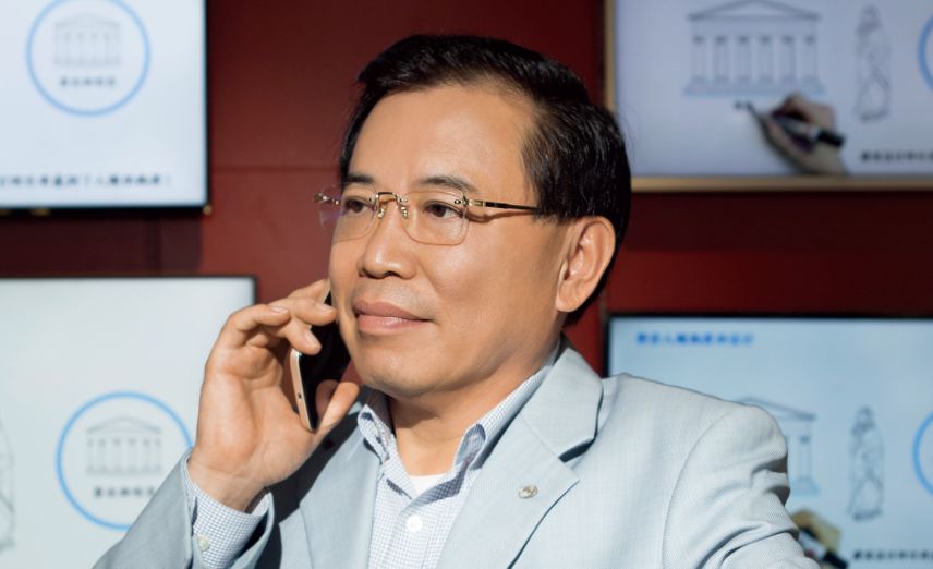 重生鹰_李东生鹰的重生_鹰的重生小说