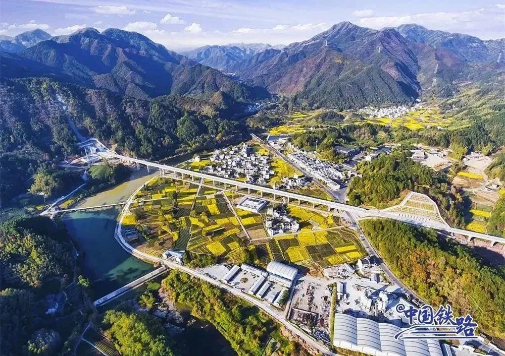 全国高铁线路图_高铁线路图最新_高铁线路图2020高清pdf