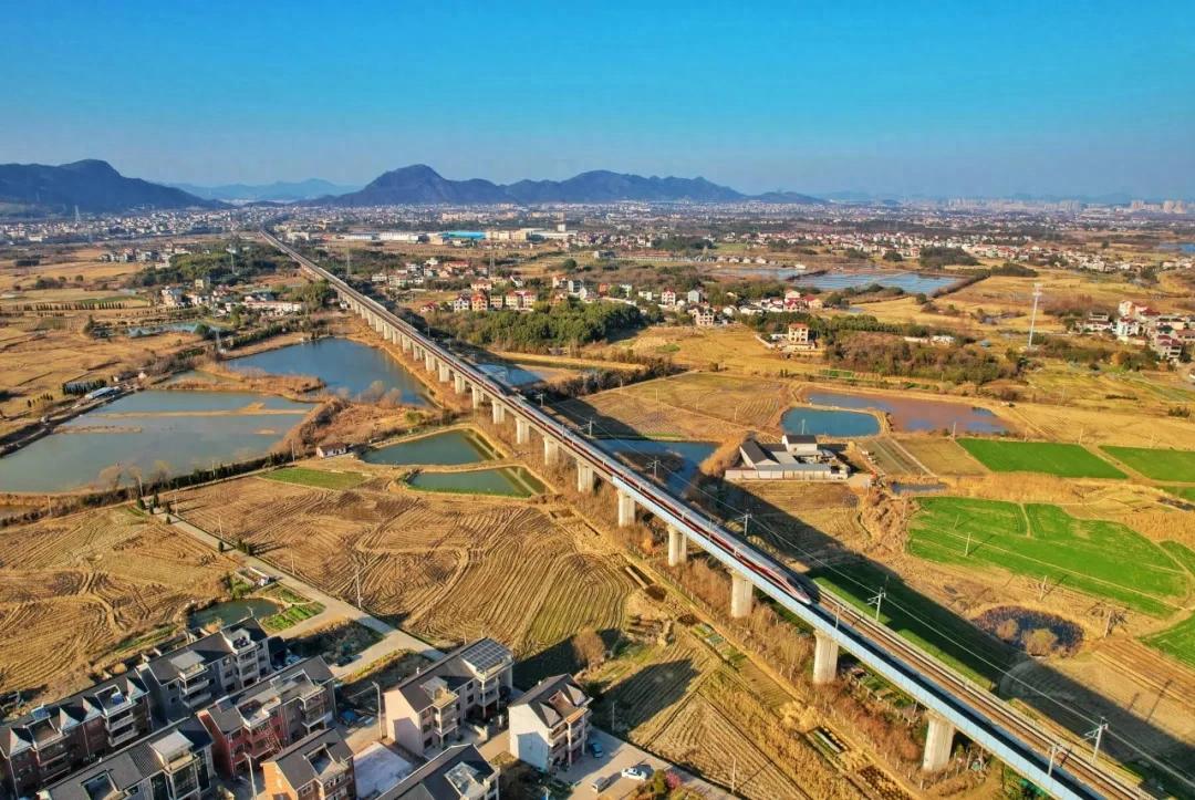 高铁线路大全_全国高铁线路图_高铁线路图全国统一吗